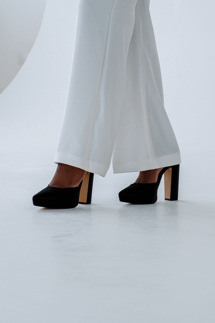 Calça Pantalona Branca — Alfaiataria de atacado